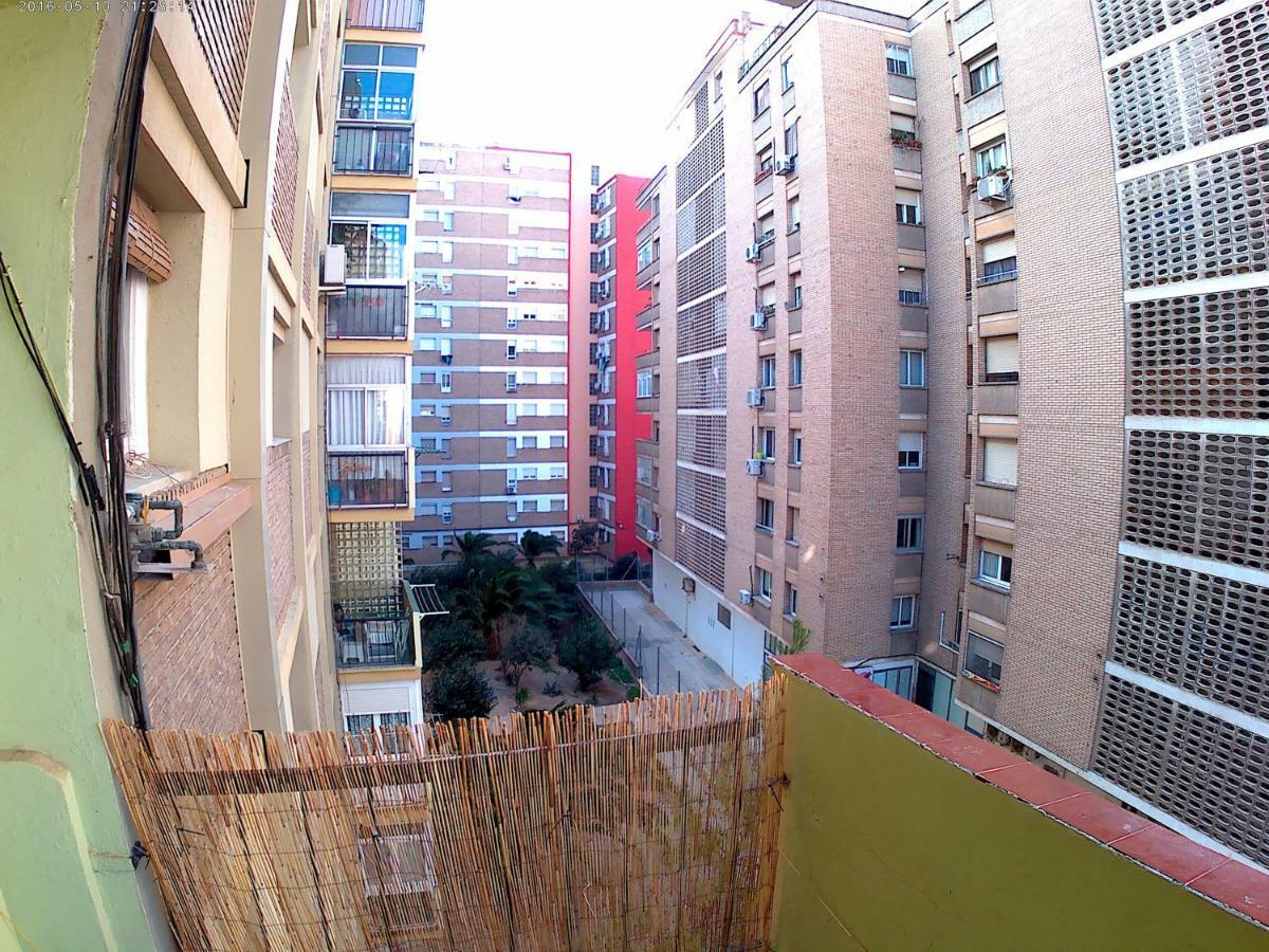 Vut Puente De Hierro Apartment Zaragoza Exterior photo